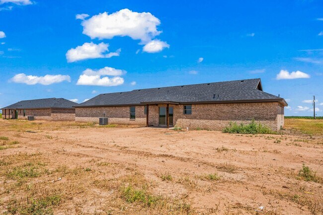 Building Photo - New Construction Home In Idalou ISD!