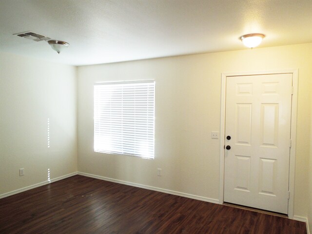 Building Photo - 16020 W Morning Glory St