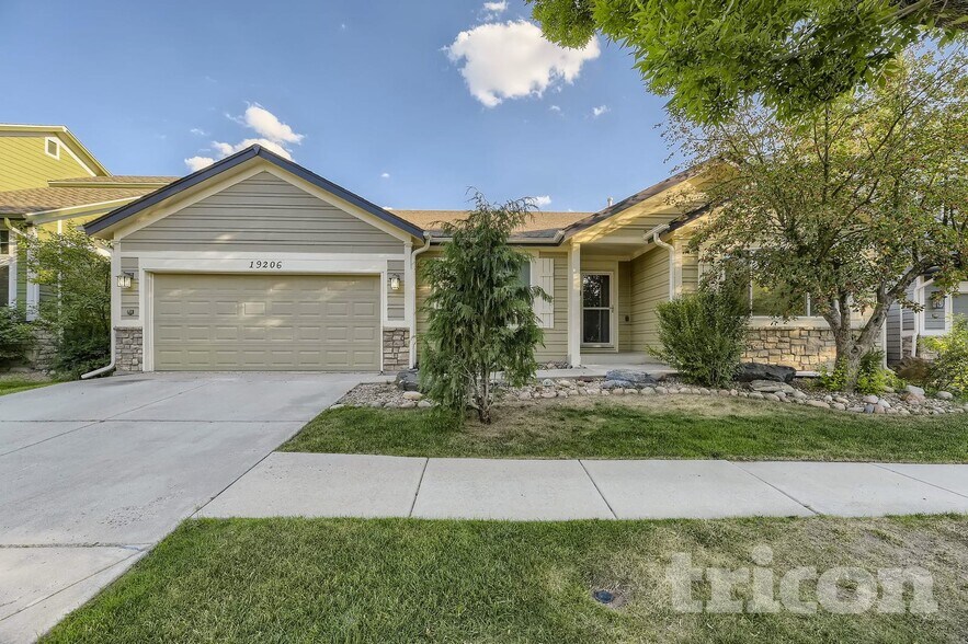 Building Photo - 19206 E Clear Creek Pl