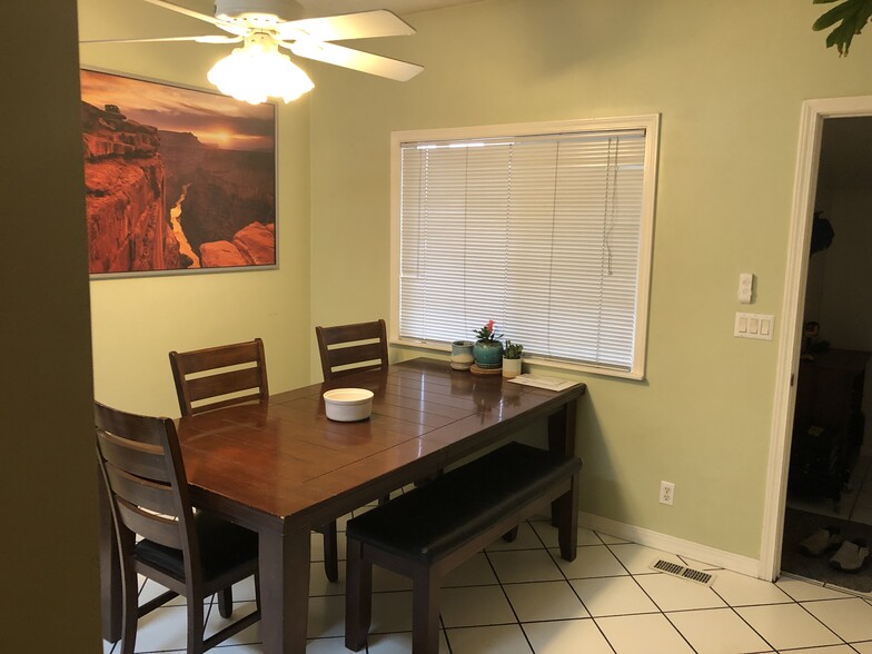 Building Photo - 650 Egli Ct