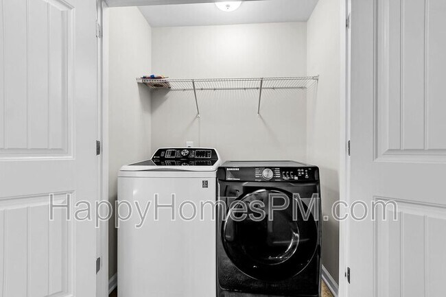 Building Photo - 1718 Emmets Rd