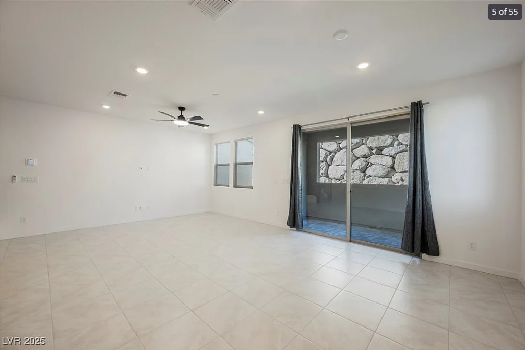 Building Photo - 2487 Altitude St