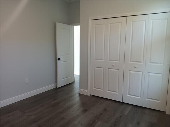 Building Photo - 845 Marquis Ct