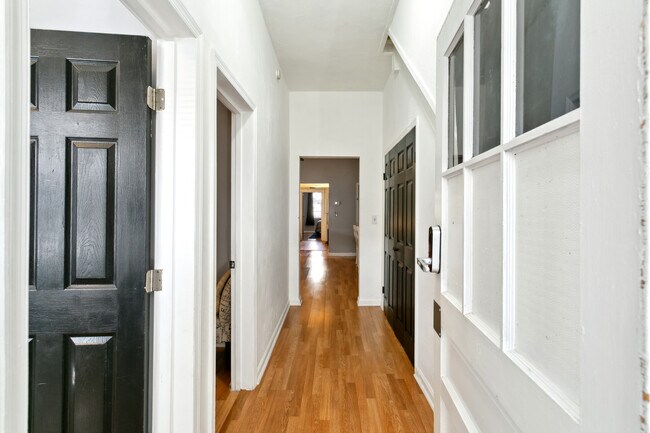 Building Photo - 349 51st St