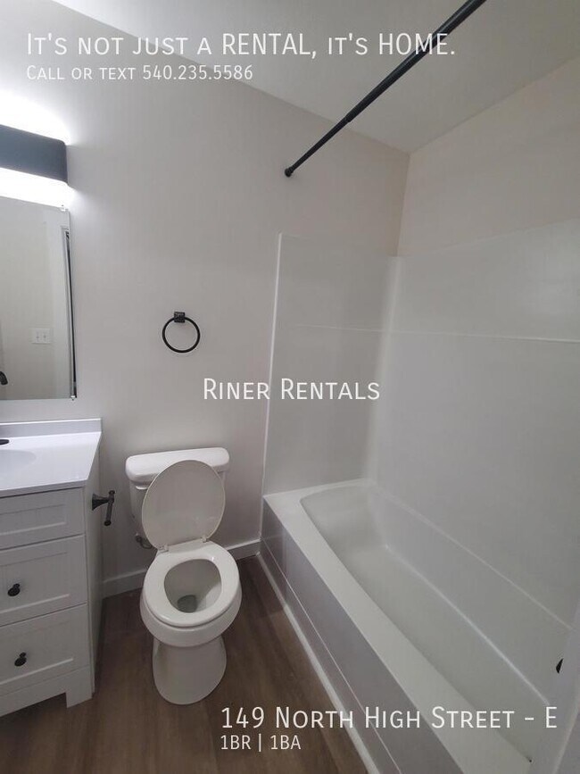 Building Photo - 149 N High St