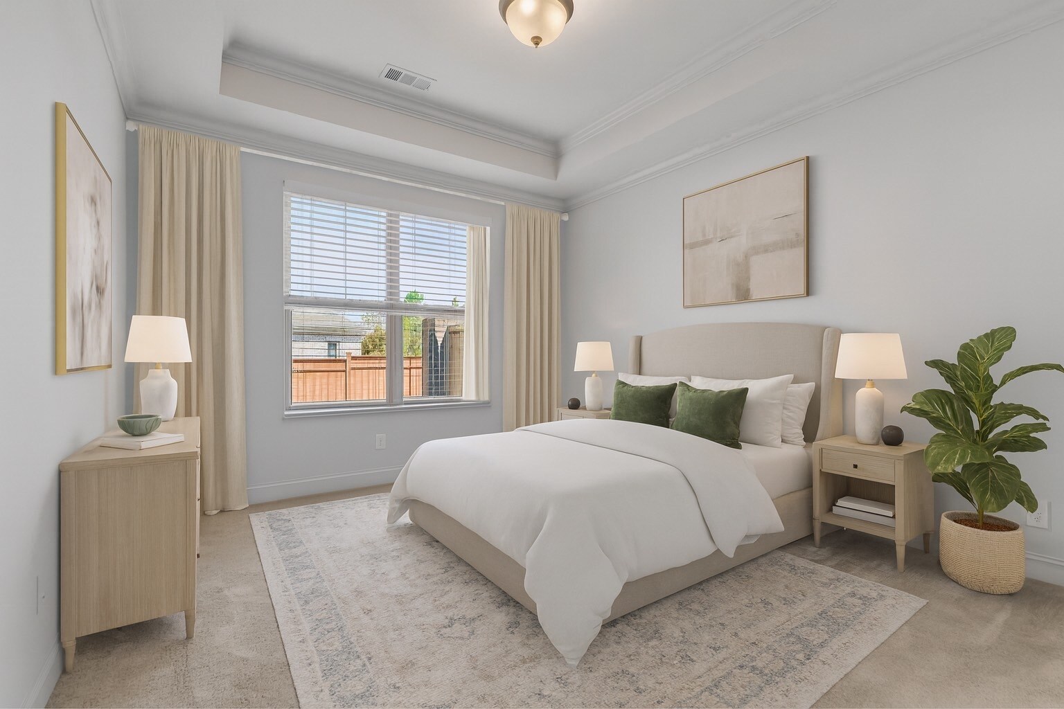 Master bedroom on main level - 2000 Bungalow Dr