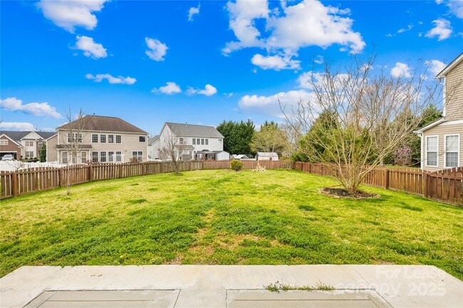 Building Photo - 10223 Kelso Ct