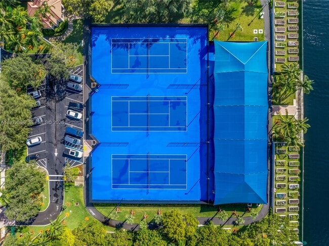 Building Photo - 3131 NE 188th St