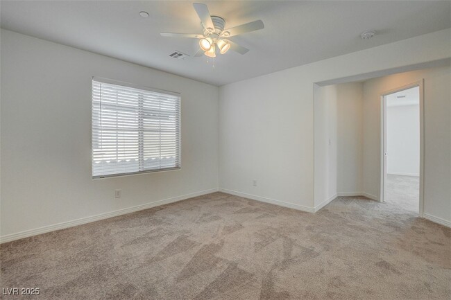 Building Photo - 3045 Historic Horizon Ave