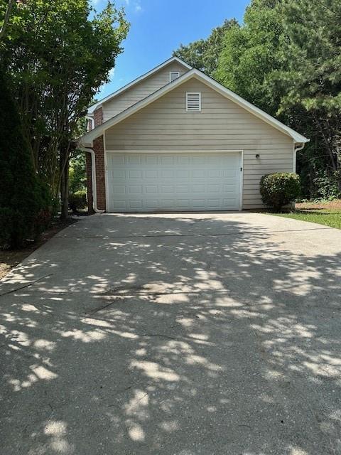 Building Photo - 510 Watson Cove