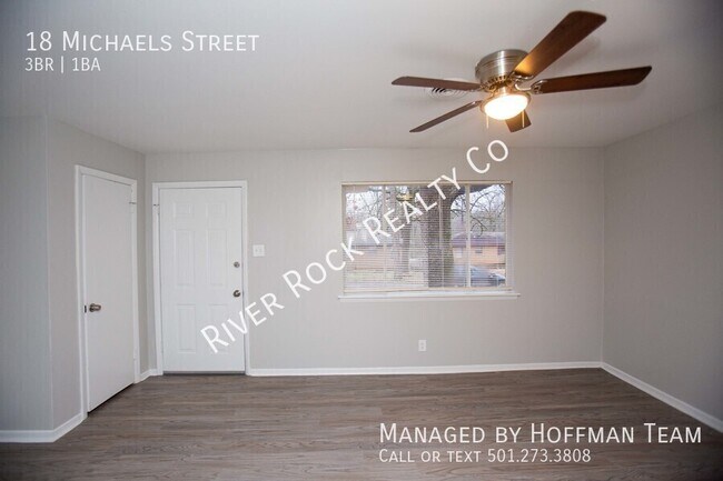 Building Photo - 18 Michaels St