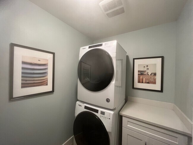 Building Photo - 1668 Shorebreak Way