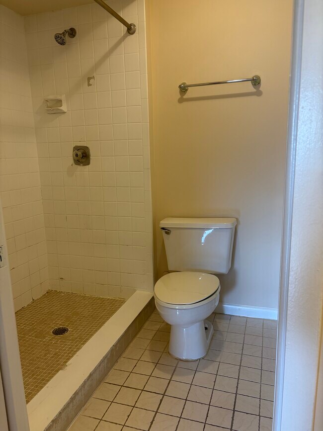 Building Photo - Tamrind Condominium