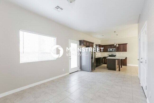 Building Photo - 3 Bedroom Pet-Friendly Home in Phoenix, AZ...