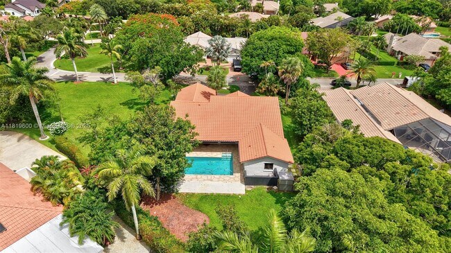 Building Photo - 8360 NW 51st Ct