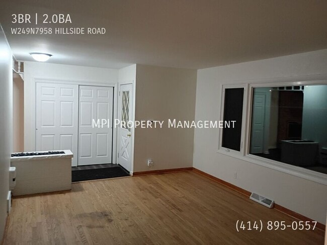 Building Photo - W249N7958 Hillside Rd