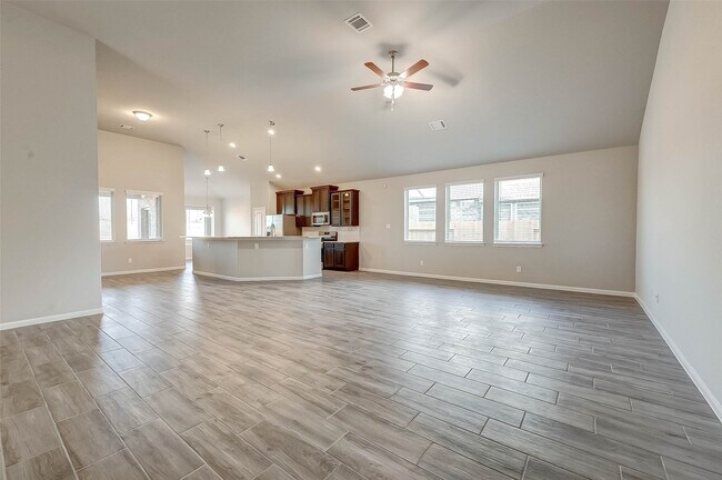 Building Photo - 6110 Scott Way