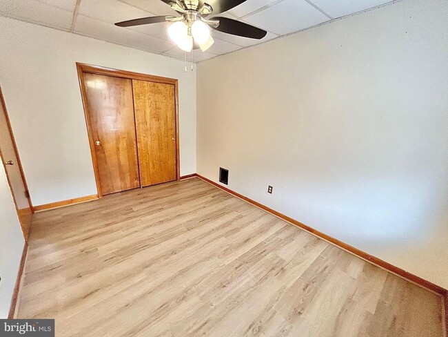Building Photo - 149 2nd Ave