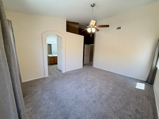Building Photo - Beautiful Single-Story Home with 3-Car Garage & Covered Patio