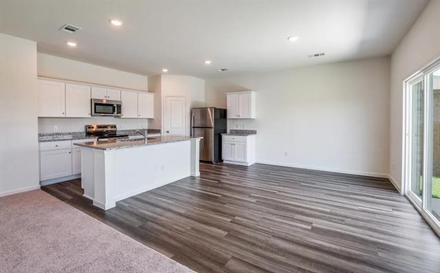 Building Photo - 165 Bradford Dr