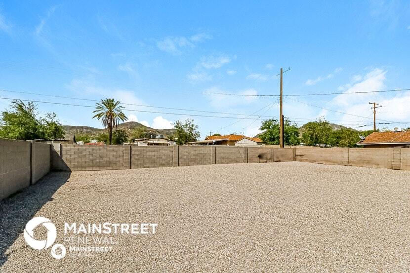 Building Photo - 1310 W Ironwood Dr