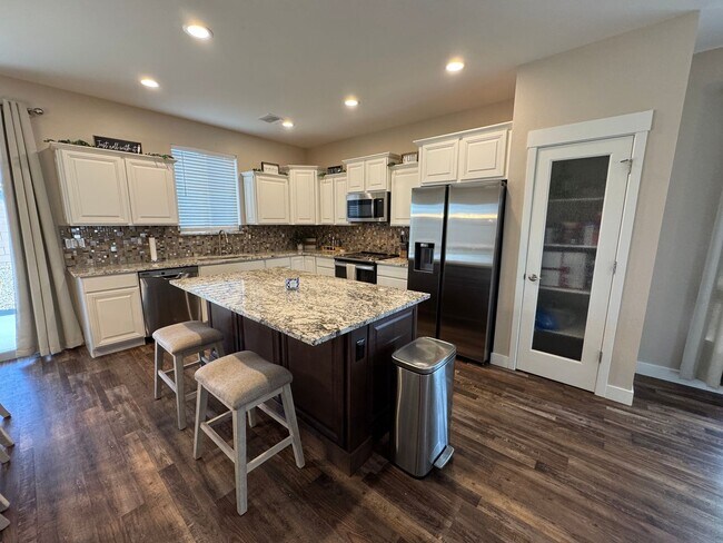 Building Photo - Beautiful Mohave Valley home in El Rio