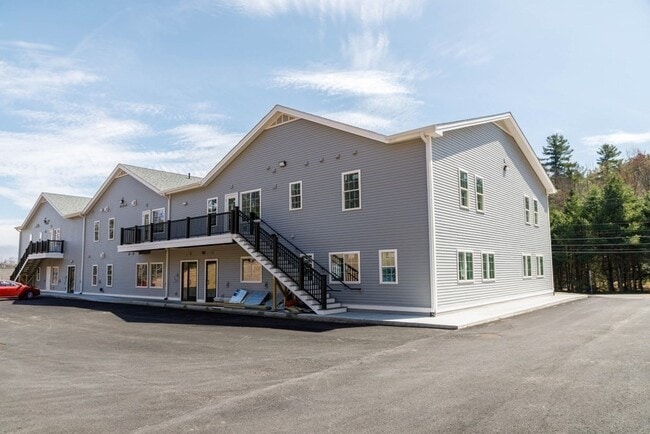 Building Photo - 150 State Rd E