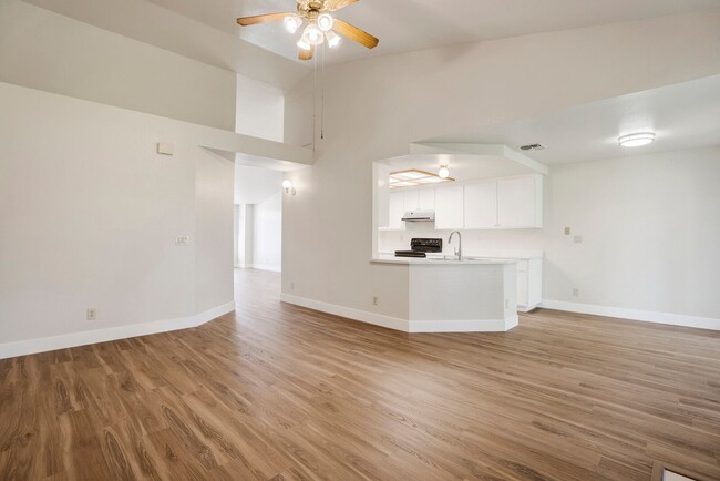 Building Photo - 14 Sea Anchor Ct