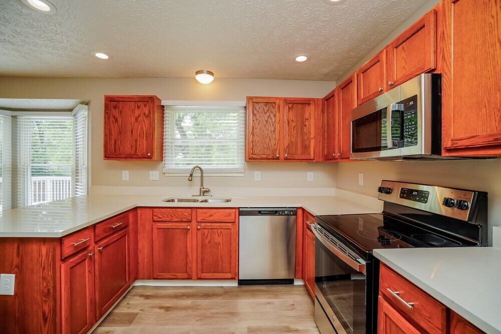 Building Photo - 3205 St Bernard Cir