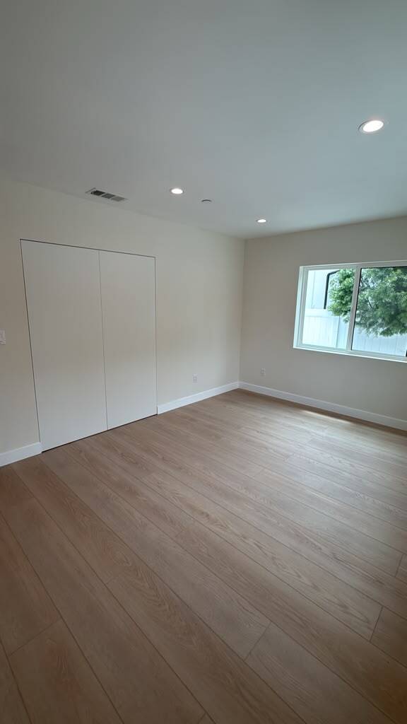 Building Photo - 5412 Fallbrook Ave