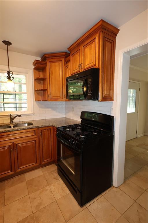 Building Photo - 1540 Alverado Way
