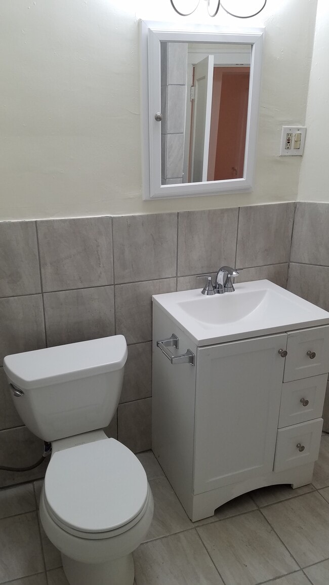 Building Photo - 3568 Blanche Ave