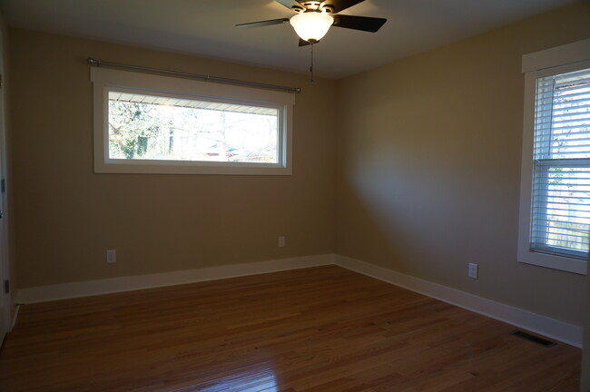 Master bedroom - 3199 Concord Circle