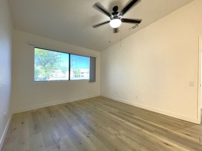 Building Photo - AVAILABLE NOW! 2 Bed 2 Bath Condo in Bermuda Dunes!