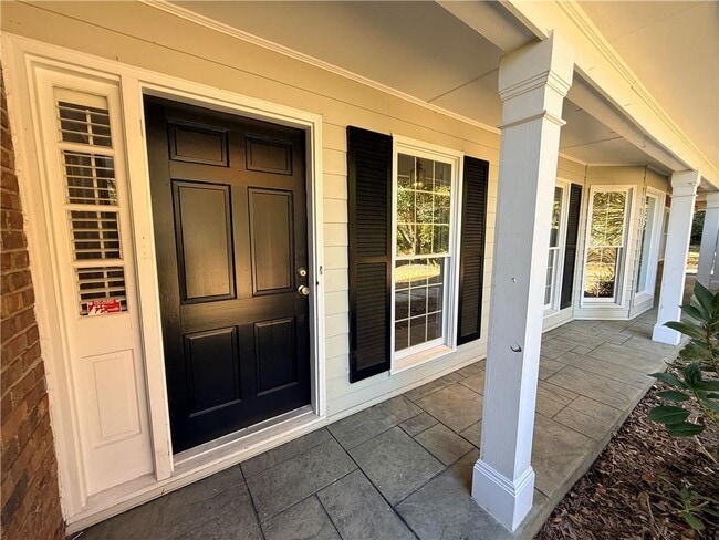 Building Photo - 1351 Old Johnson Ferry Rd NE