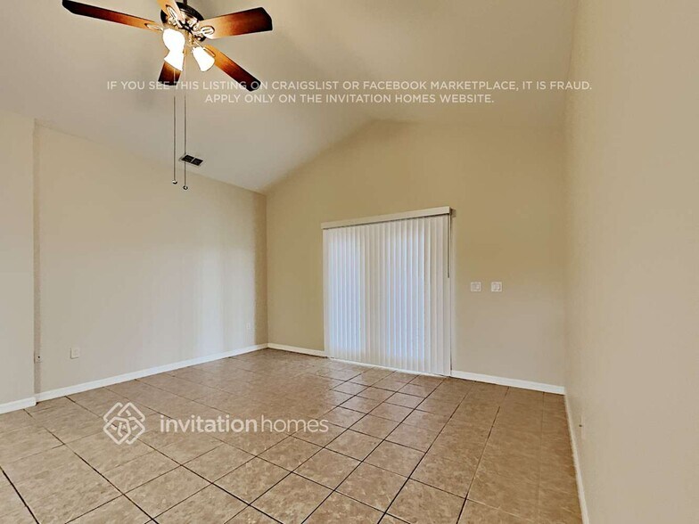 Building Photo - 878 Terranova Rd