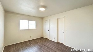 Building Photo - 939 Hayloft Ln