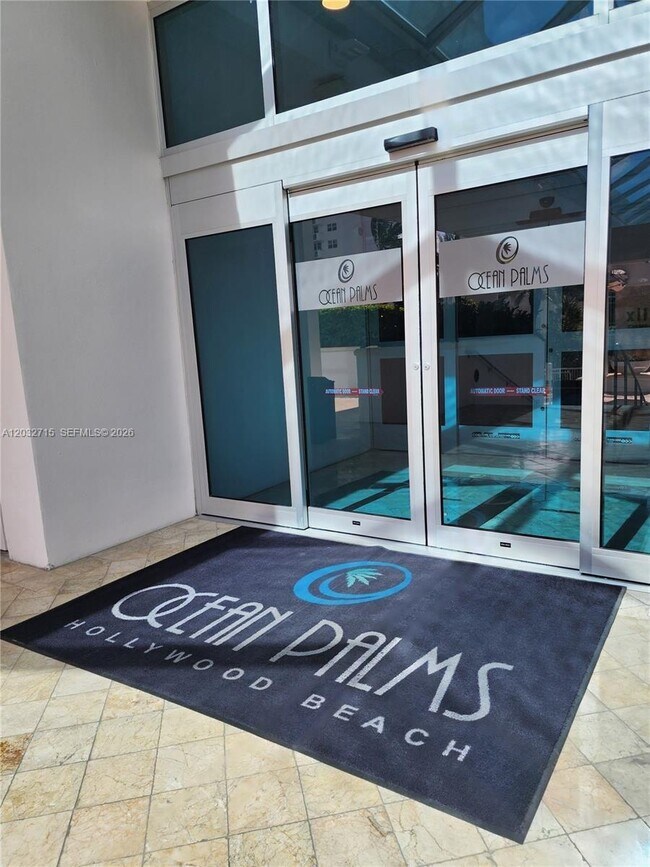 Building Photo - 3101 S Ocean Dr