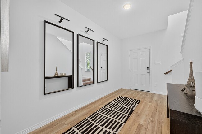 Building Photo - 21624 Elmheart Dr