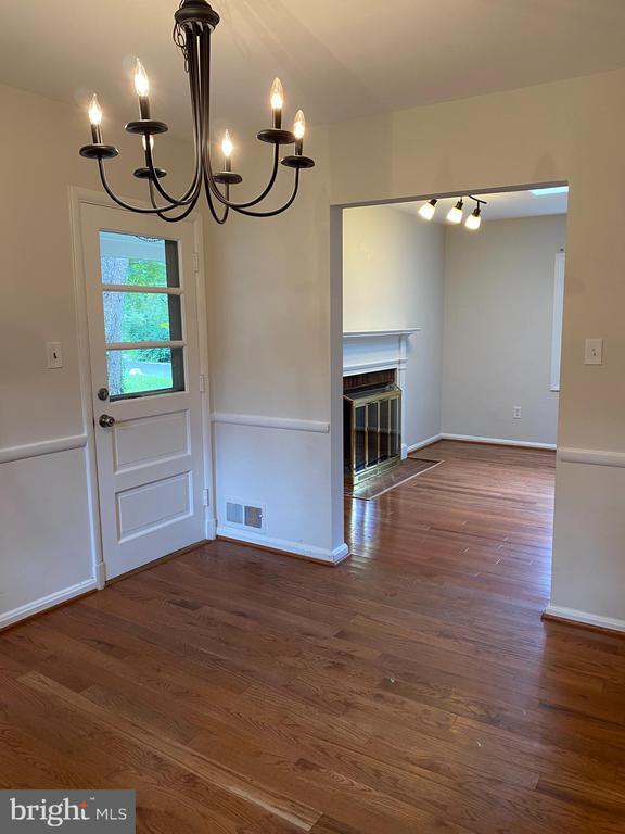 Building Photo - 3137 Creswell Dr