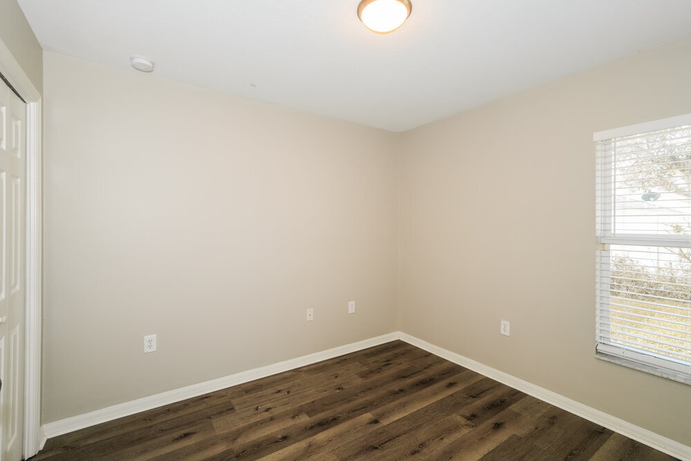 Building Photo - 423 Fern Gulley Dr