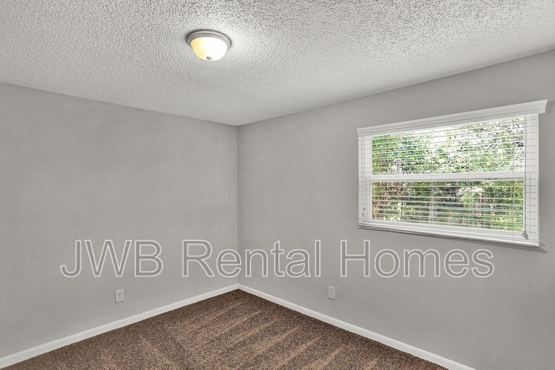 Building Photo - 3120 Mell Ct
