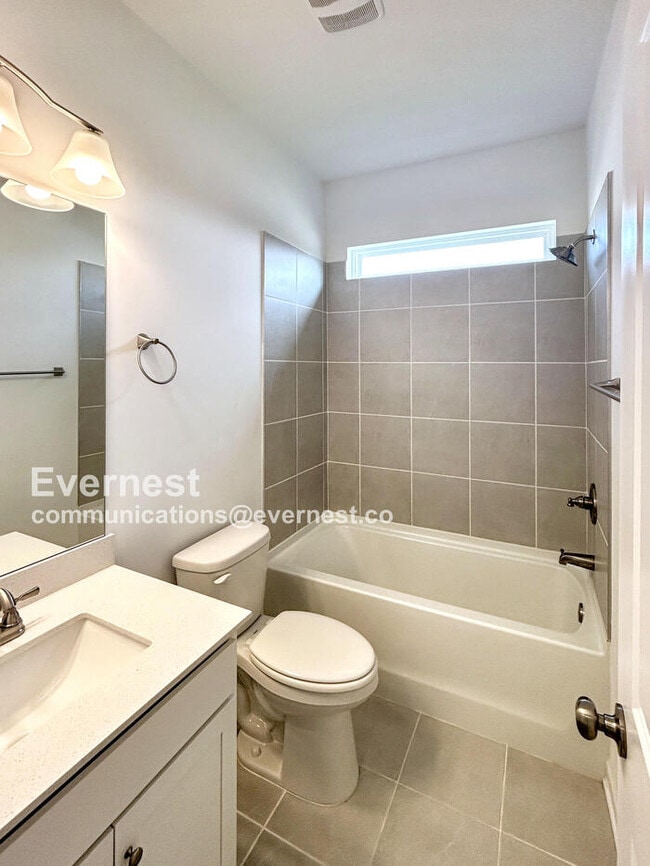 Building Photo - 3604 Pelham Wood Dr
