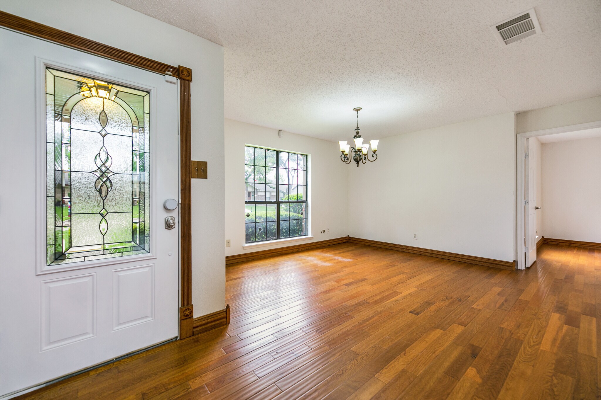 Building Photo - 1607 Heather Glen Ct