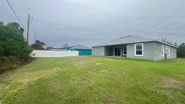 Building Photo - INCREDIBLE, BRAND NEW 4 Bedroom, 2 Bathroom Home in Palm Bay!!