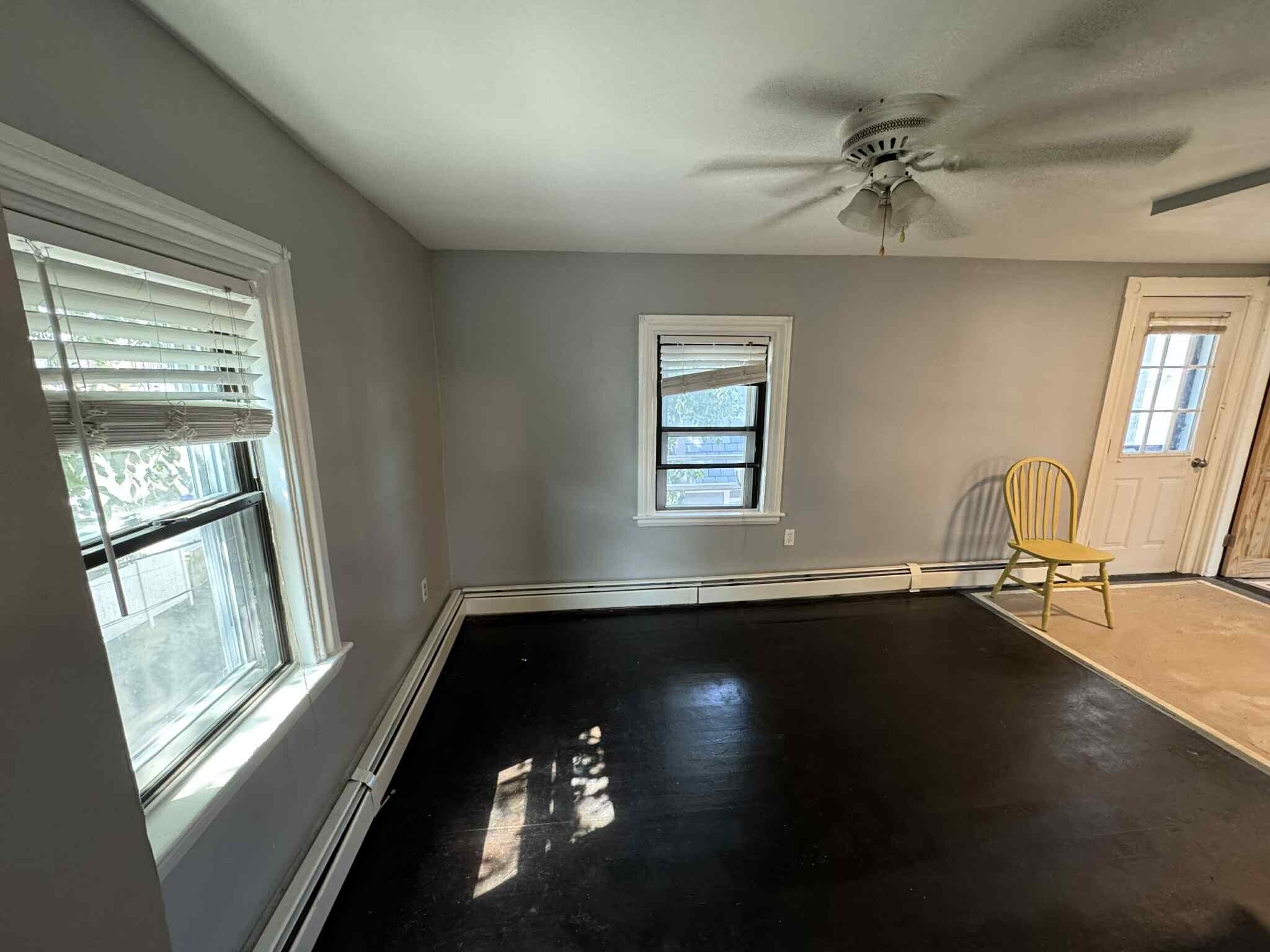 Building Photo - 4 Barrett Ave