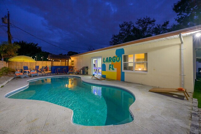 Building Photo - 507 Shore Dr