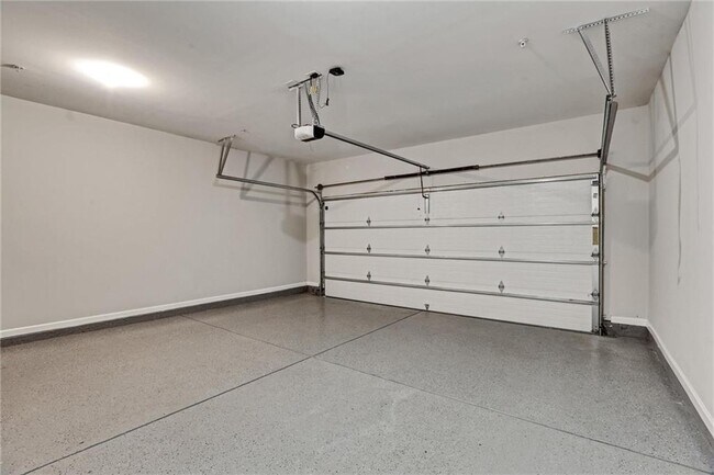 Building Photo - 1237 Foxcroft Ln