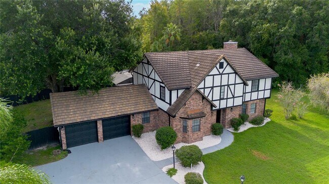 Building Photo - 2540 Albany Dr