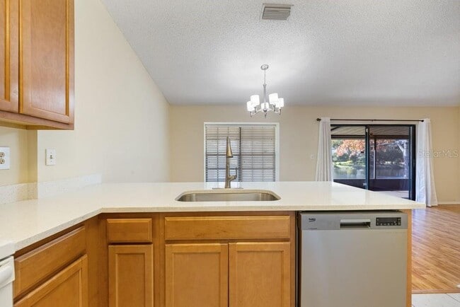 Building Photo - 4071 Shoreside Cir